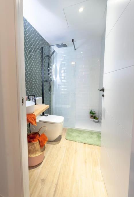 Al5 Seaside Bliss-Stylish Loft Steps From Malvarrosa Valencia Exterior photo